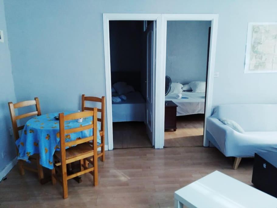 Apartamento Hotel Montana Lavapies Madrid Exterior foto
